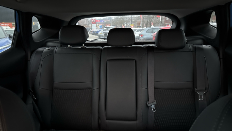 Nissan Qashqai 1.3 DiG-T 160 Tekna 5dr Petrol Hatchback